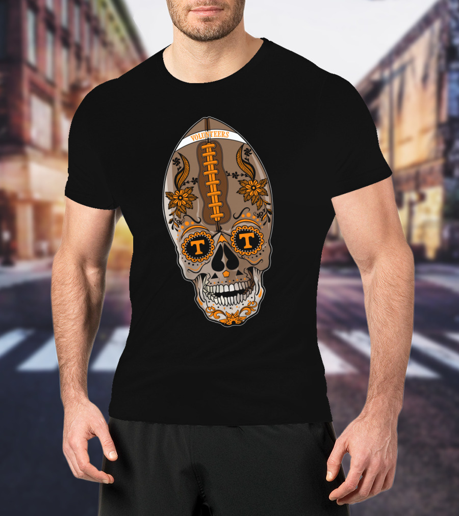 Volunteers T T Football Skull T-Shirt