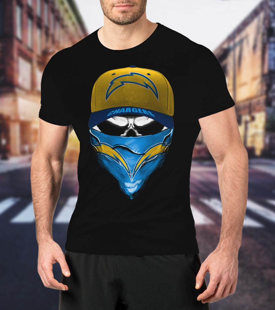 Los Angeles Chargers Skull Hat And Bandana T-Shirt