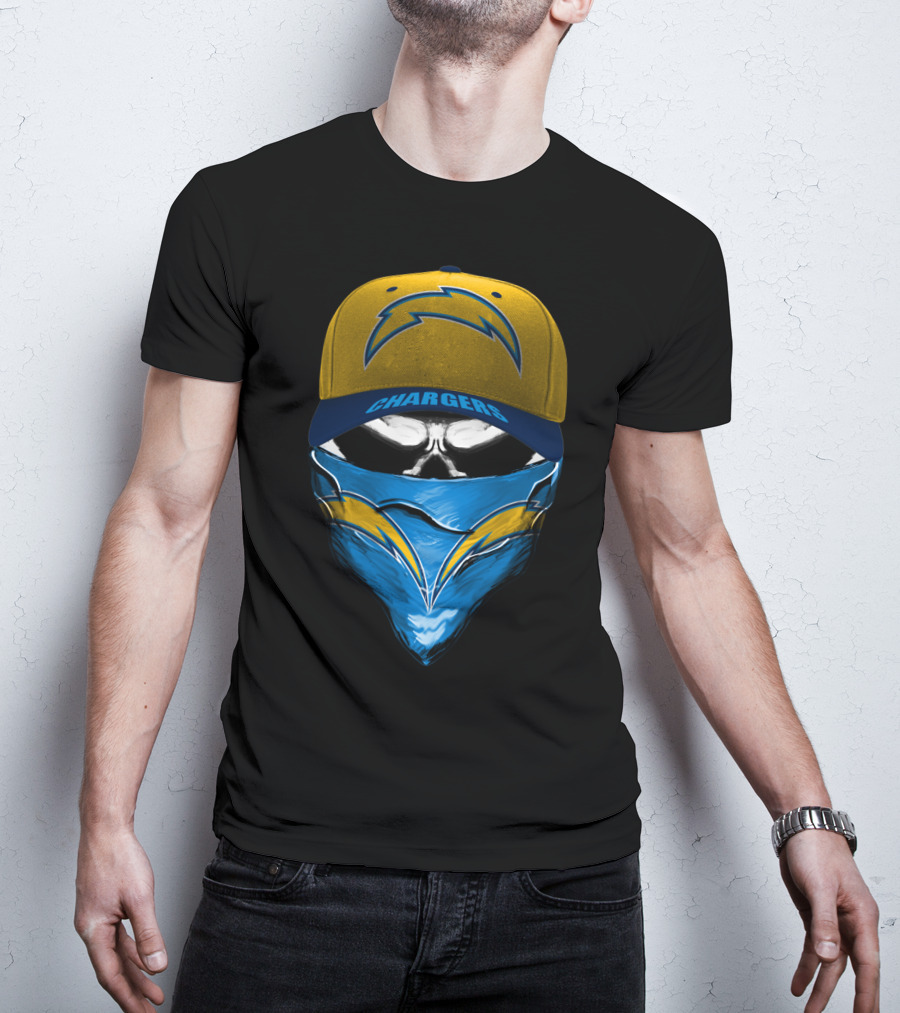 Los Angeles Chargers Skull Hat And Bandana T-Shirt