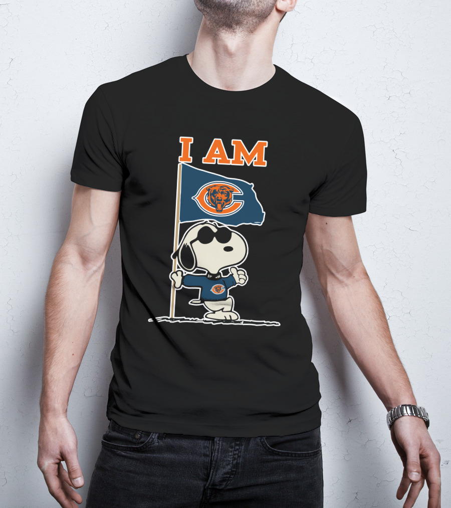 I Am Chicago Bears Snoopy T-Shirt