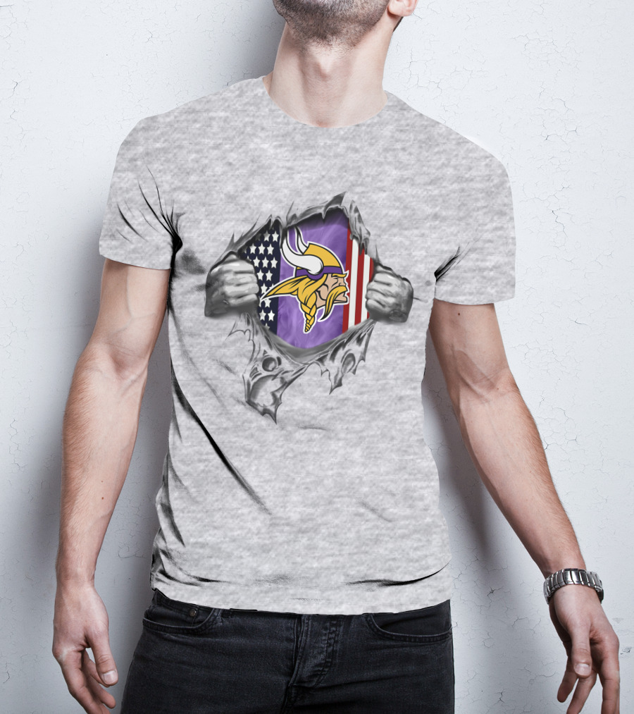 Minnesota Vikings American Flag Ripped T-Shirt