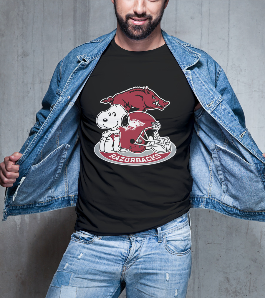 Arkansas Razorbacks Snoopy Football Helmet Razorbacks T-Shirt