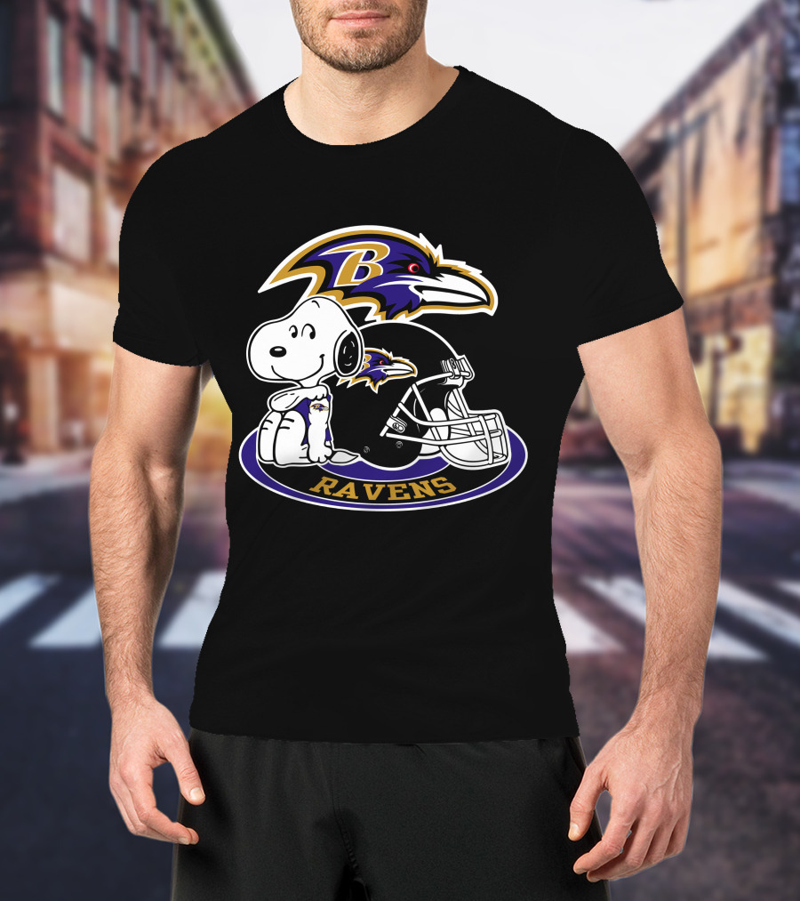 Baltimore Ravens Snoopy Helmet Logo Ravens T-Shirt