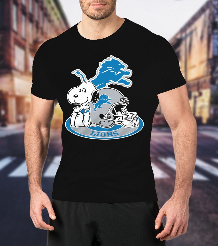 Detroit Lions Snoopy Helmet Nfl Team Logo Peanuts Featured T-Shirt