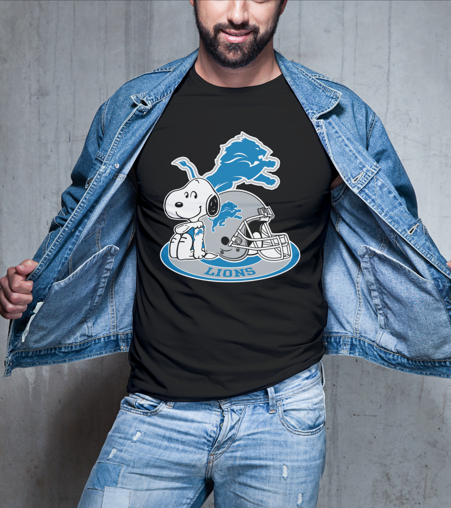 Detroit Lions Snoopy Helmet Nfl Team Logo Peanuts Featured T-Shirt