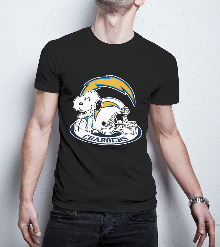 Los Angeles Chargers Snoopy Helmet Clipart 2 T-Shirt