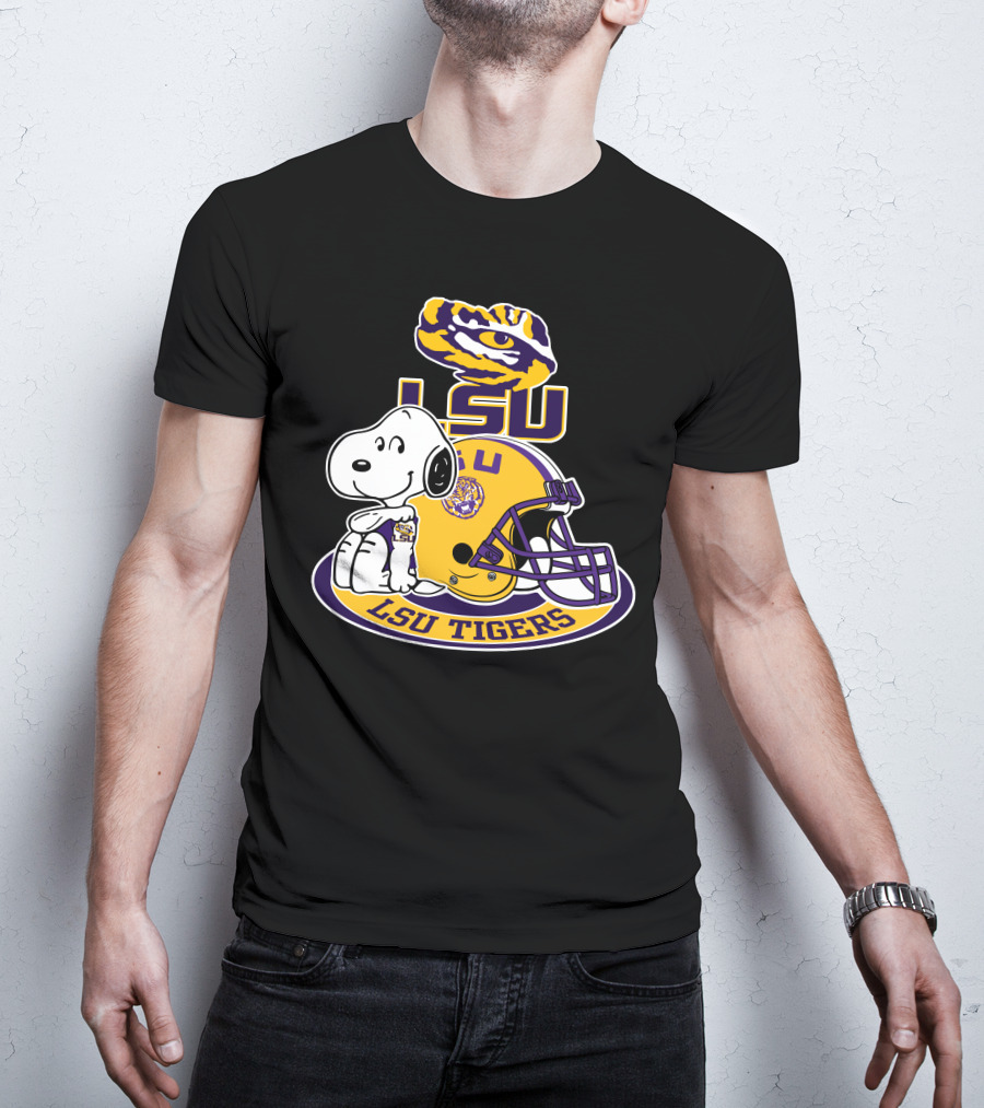 Lsu Tigers Snoopy Football Helmet T-Shirt