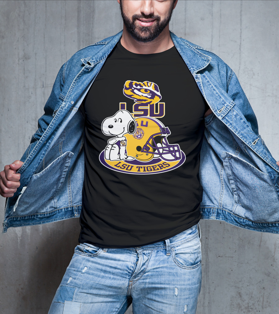 Lsu Tigers Snoopy Football Helmet T-Shirt