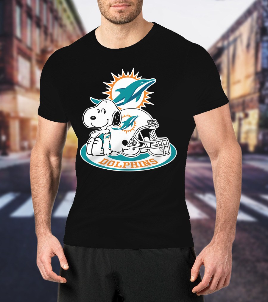 Miami Dolphins Snoopy Helmet Logo With Peanuts Character T-Shirt