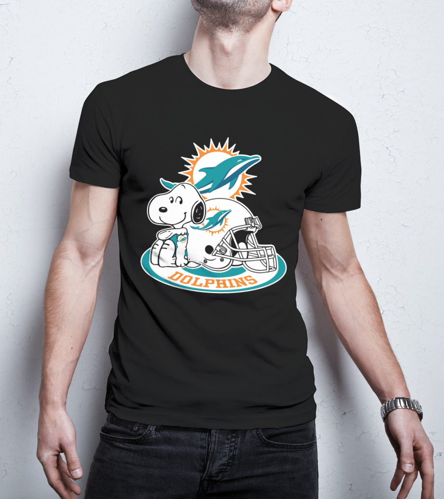 Miami Dolphins Snoopy Helmet Logo With Peanuts Character T-Shirt