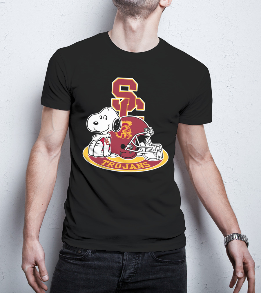 Usc Trojans Snoopy Football Helmet T-Shirt
