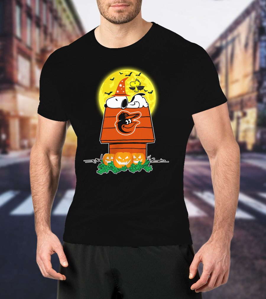 Baltimore Orioles Snoopy Woodstock Pumpkins Full Moon Halloween T-Shirt