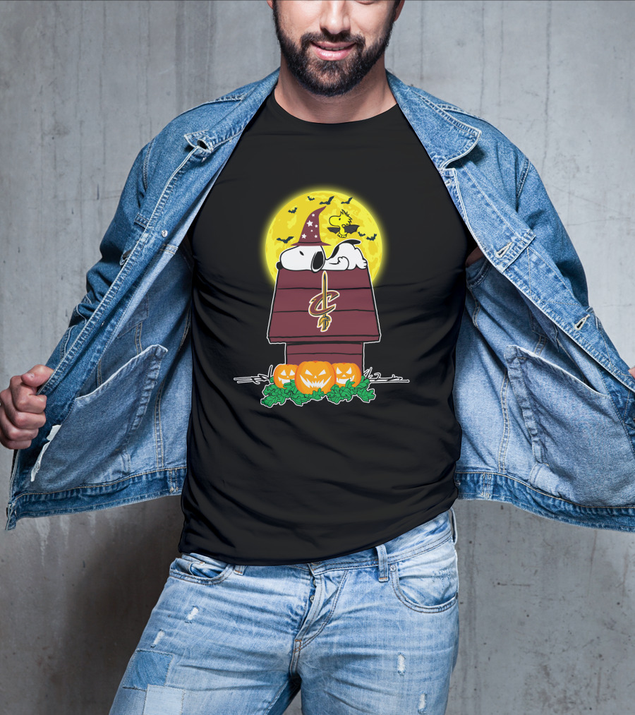 Cleveland Cavaliers Snoopy Halloween Peanuts Moon Pumpkins T-Shirt