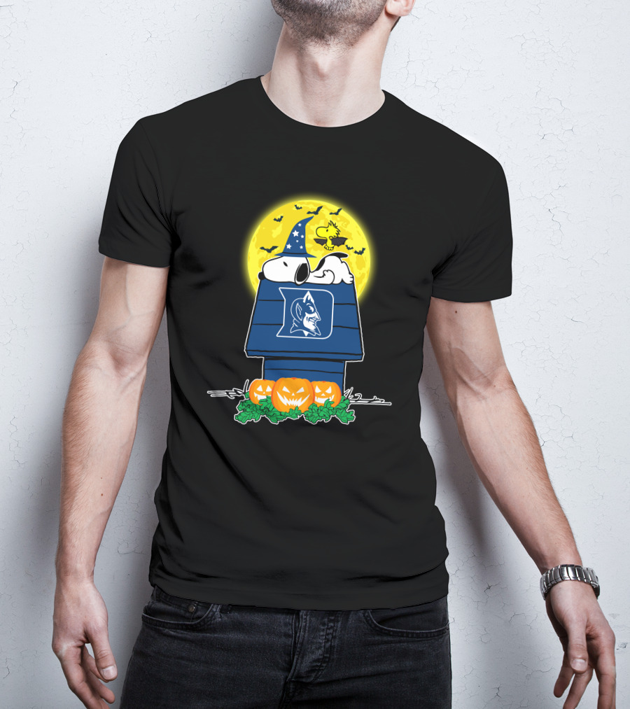 Duke Blue Devils Snoopy Halloween Pumpkins Moon Peanuts Woodstock T-Shirt