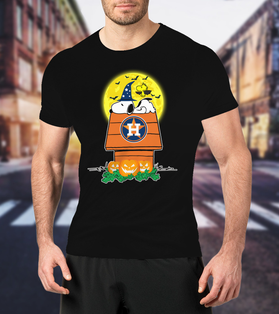 Houston Astros Snoopy Halloween Peanuts Baseball Spooky Pumpkins Moon T-Shirt