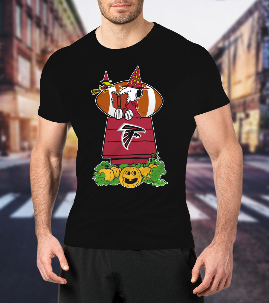 Atlanta Falcons Snoopy Halloween Great Pumpkin House Football T-Shirt