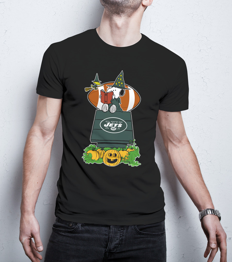 New York Jets Snoopy Halloween Reading Witch Pumpkin Football T-Shirt