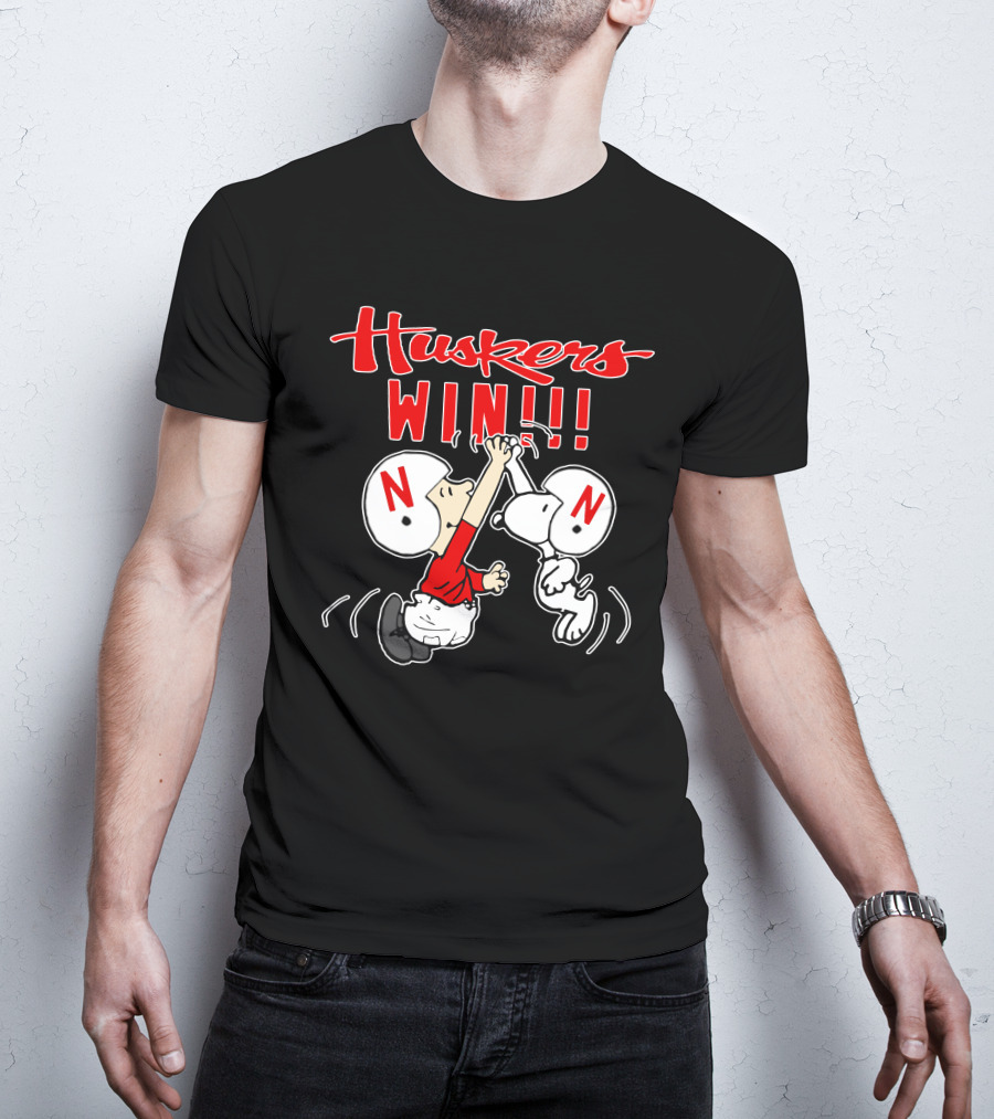Huskers Win Nebraska Cornhuskers Victory Celebration T-Shirt