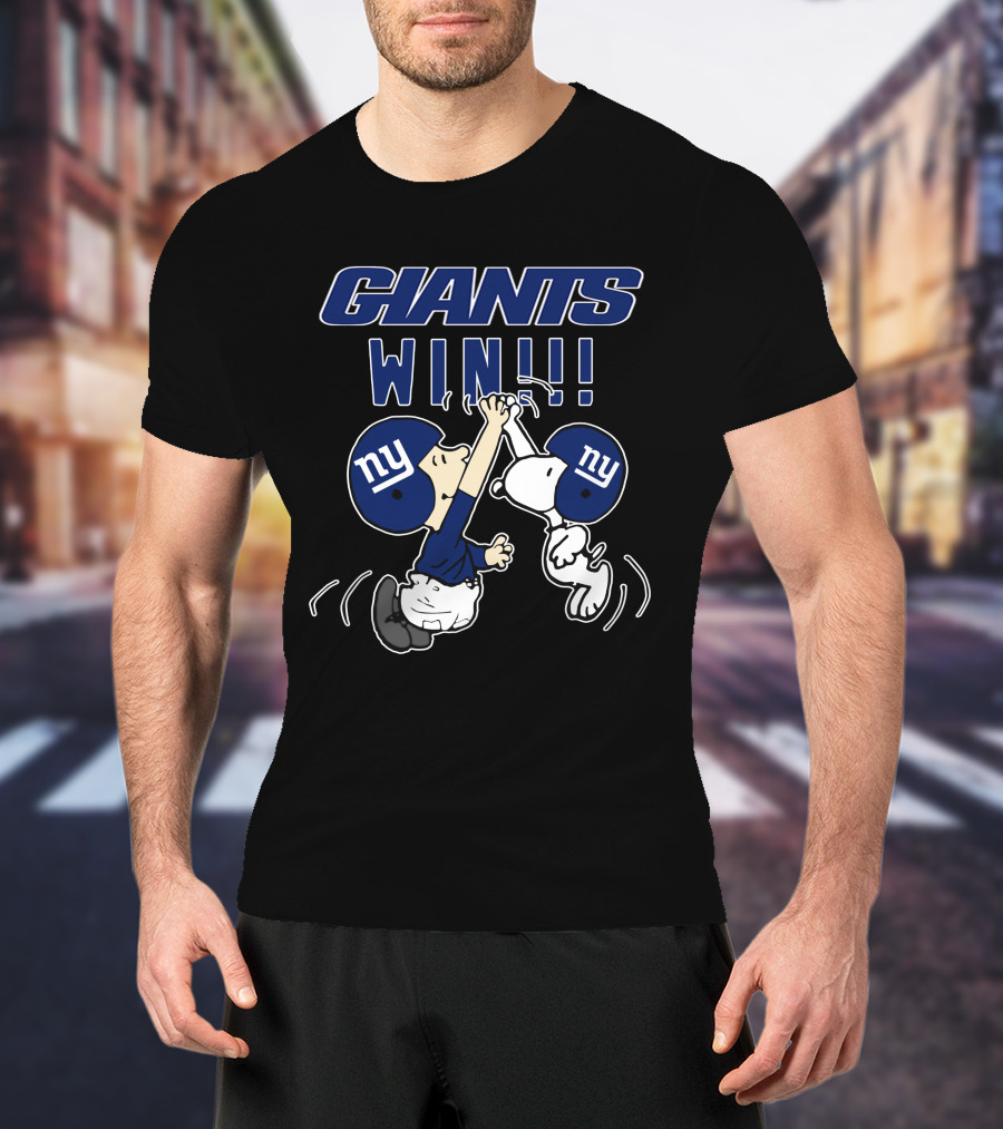 Giants Win Ny High Five Peanuts Celebration T-Shirt