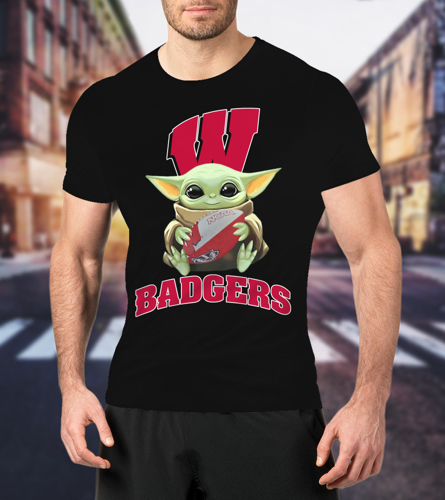 Wisconsin Badgers Baby Yoda Ncaa Football T-Shirt