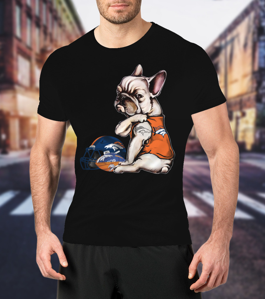 Denver Broncos Pug With Helmet And Ball T-Shirt