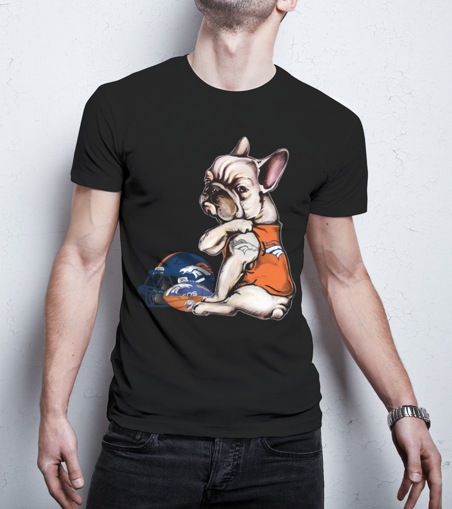 Denver Broncos Pug With Helmet And Ball T-Shirt