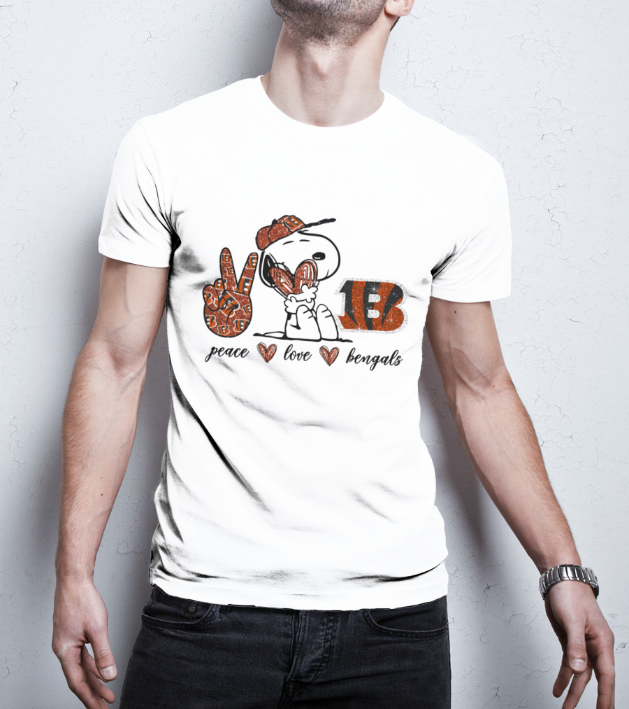 Peace Love Bengals Snoopy V Sign Football Fan T-Shirt