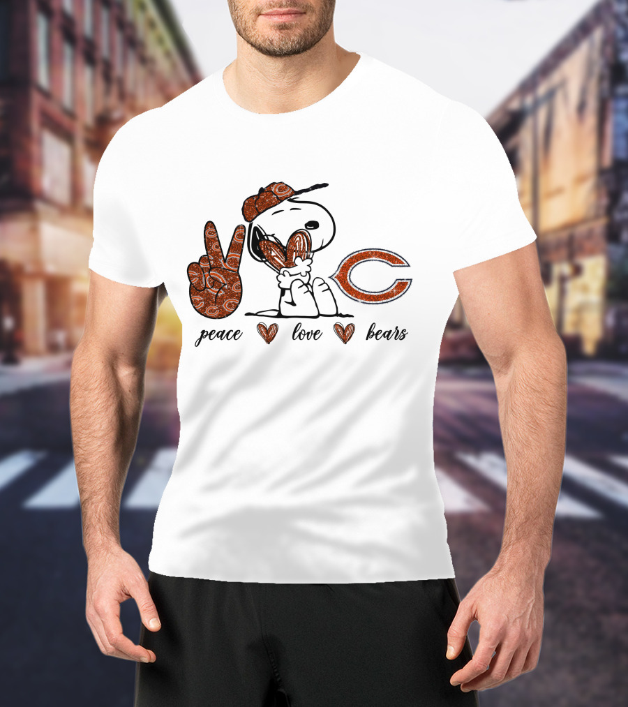 Peace Love Snoopy Chicago Bears T-Shirt