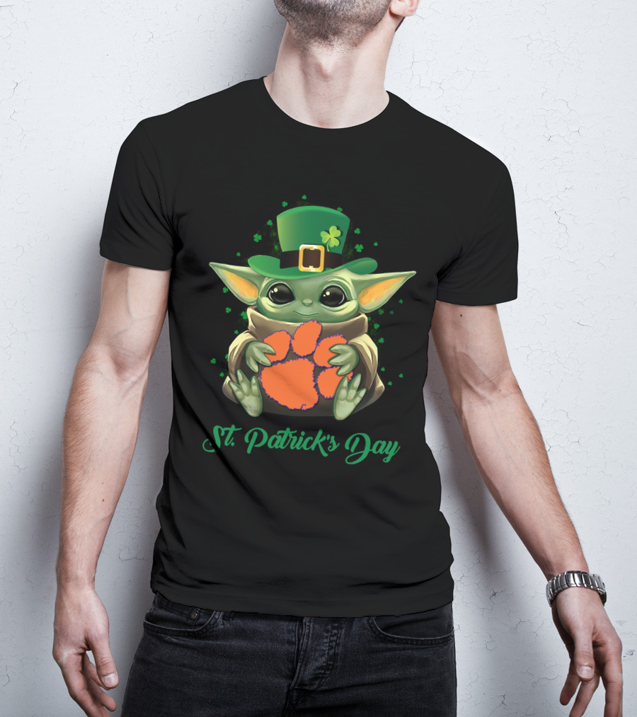 Clemson Tigers Baby Yoda St. Patrick's Day T-Shirt