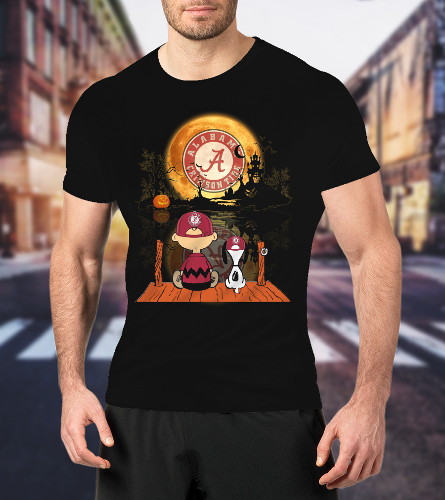 Alabama Crimson Tide Halloween Moonlit Scene With Cartoon Characters T-Shirt