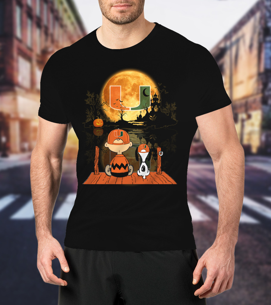 Miami Hurricanes Halloween Full Moon U Logo Charlie And Snoopy Scene T-Shirt