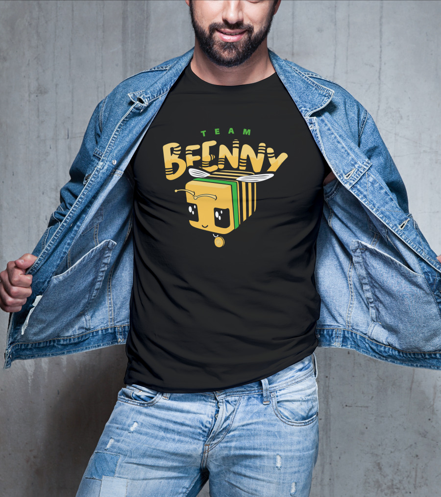 TEAM BEENNY Cute Bumblebee Cube Character T-Shirt