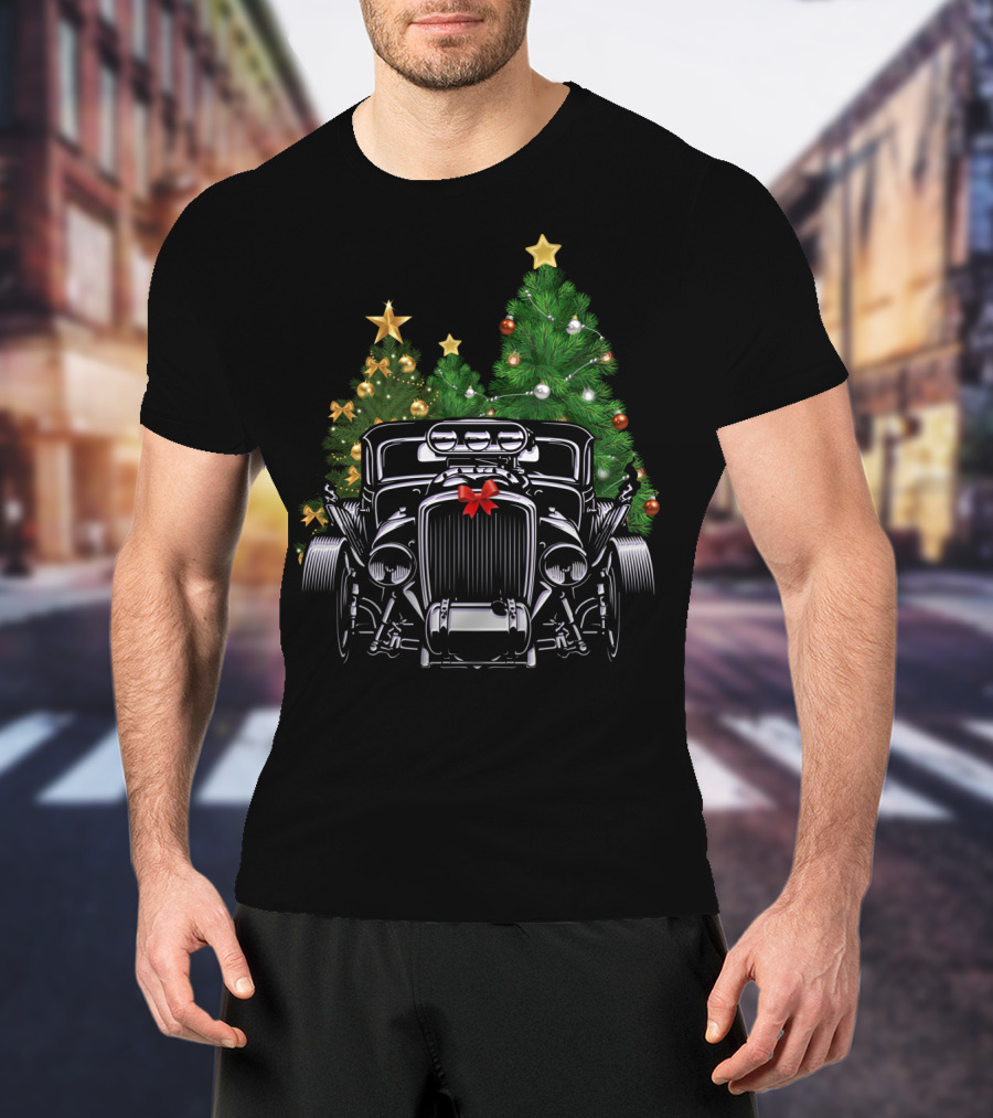 Hot Rod Ugly Christmas Classic American Car With Holiday Tree Decorations T-Shirt