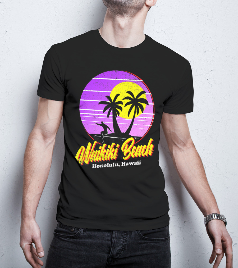 Waikiki Beach Honolulu Hawaii Retro Surfer 80s Vintage Palm Sunset T-Shirt