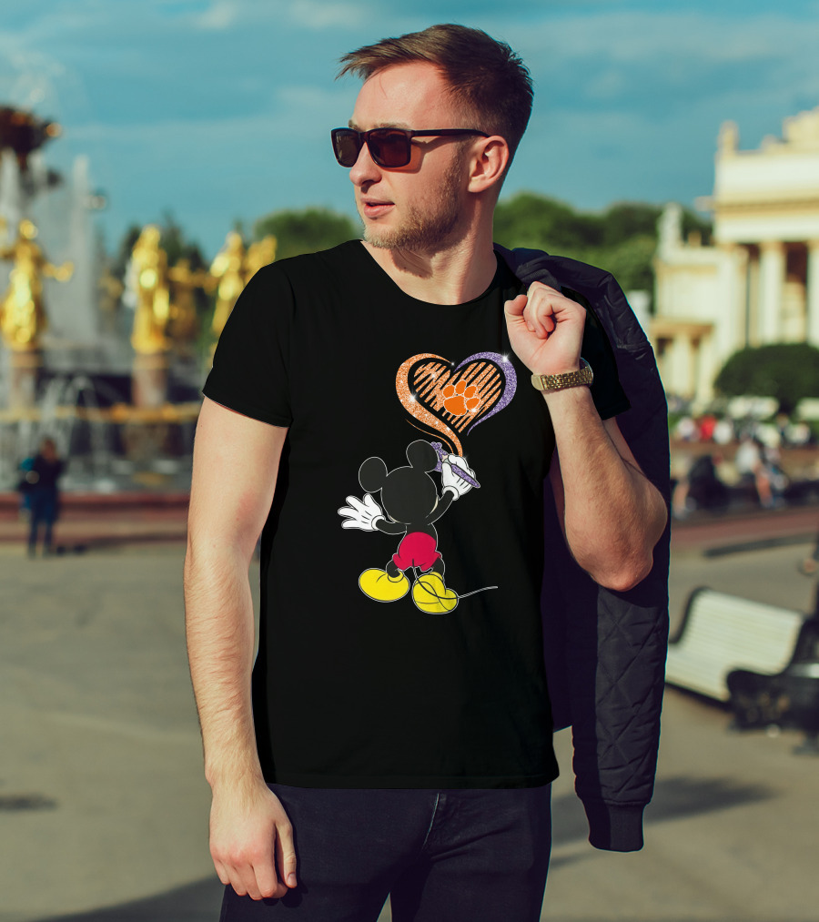 Mickey Painting Clemson Tigers Paw In Heart Shape T-Shirt