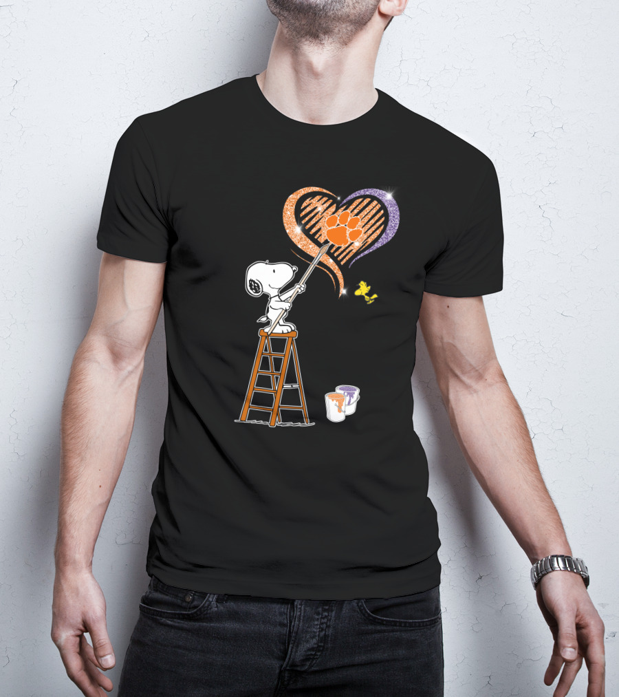 Snoopy Painting Clemson Tigers Heart With Paw Print And Woodstock T-Shirt