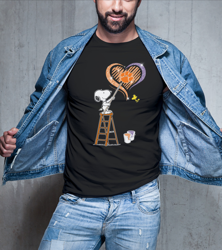 Snoopy Painting Clemson Tigers Heart With Paw Print And Woodstock T-Shirt