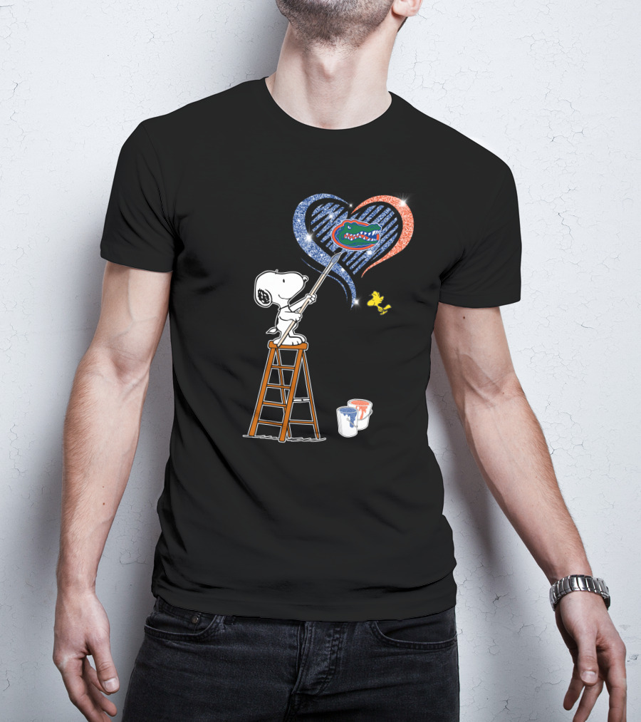 Snoopy Florida Gators Painting Heart With Snoopy And Woodstock T-Shirt