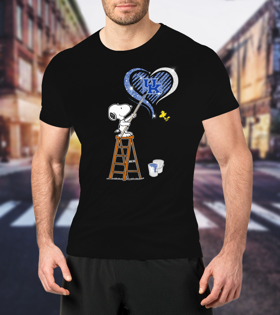 Snoopy Painting Heart Uk Kentucky Wildcats T-Shirt