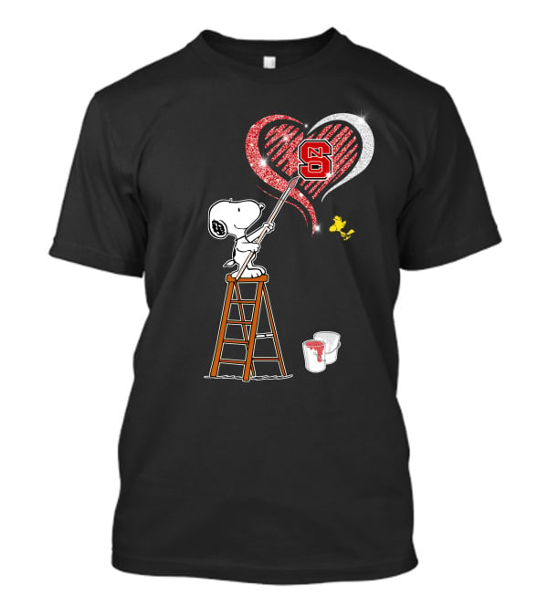 Snoopy North Carolina State Wolfpack Heart Painting Peanuts Woodstock T-Shirt