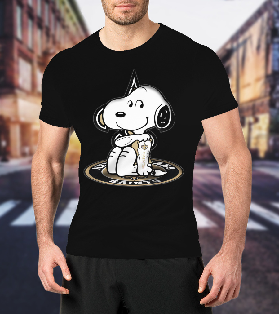 Snoopy Hugging New Orleans Saints Logo Nfl Fan Gear T-Shirt