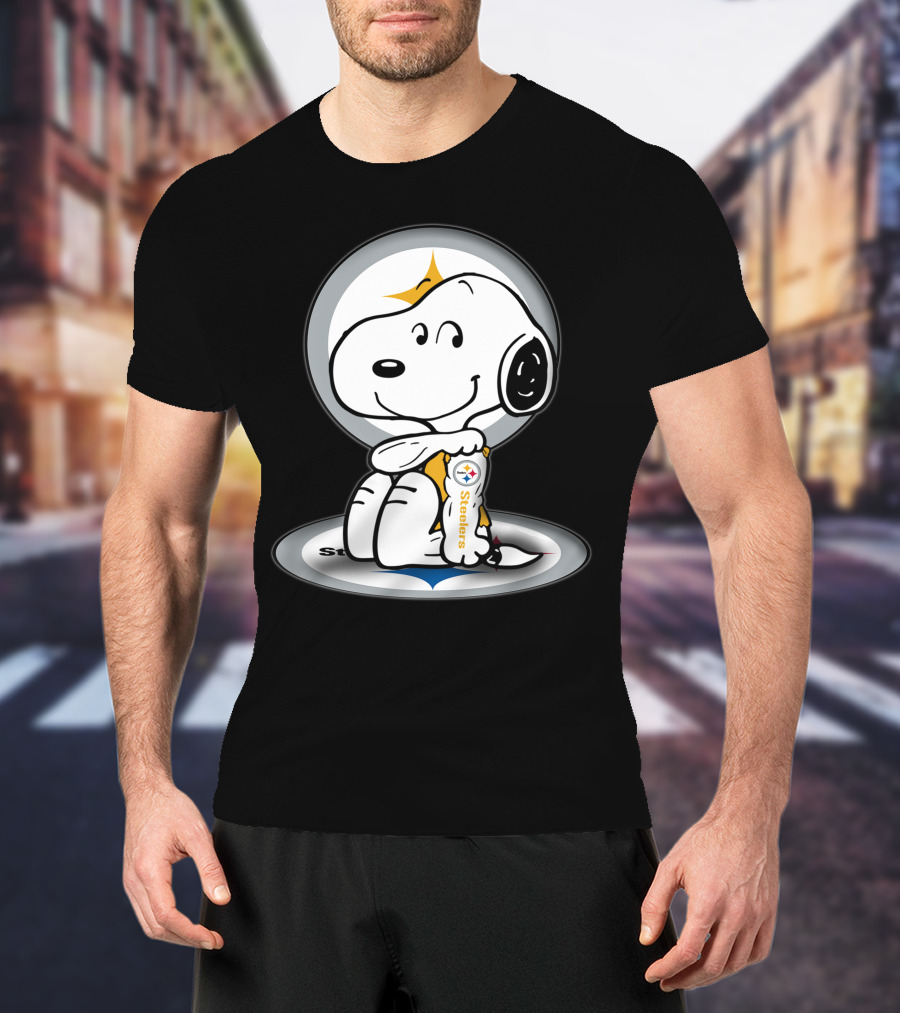 Snoopy Holding Pittsburgh Steelers Football T-Shirt