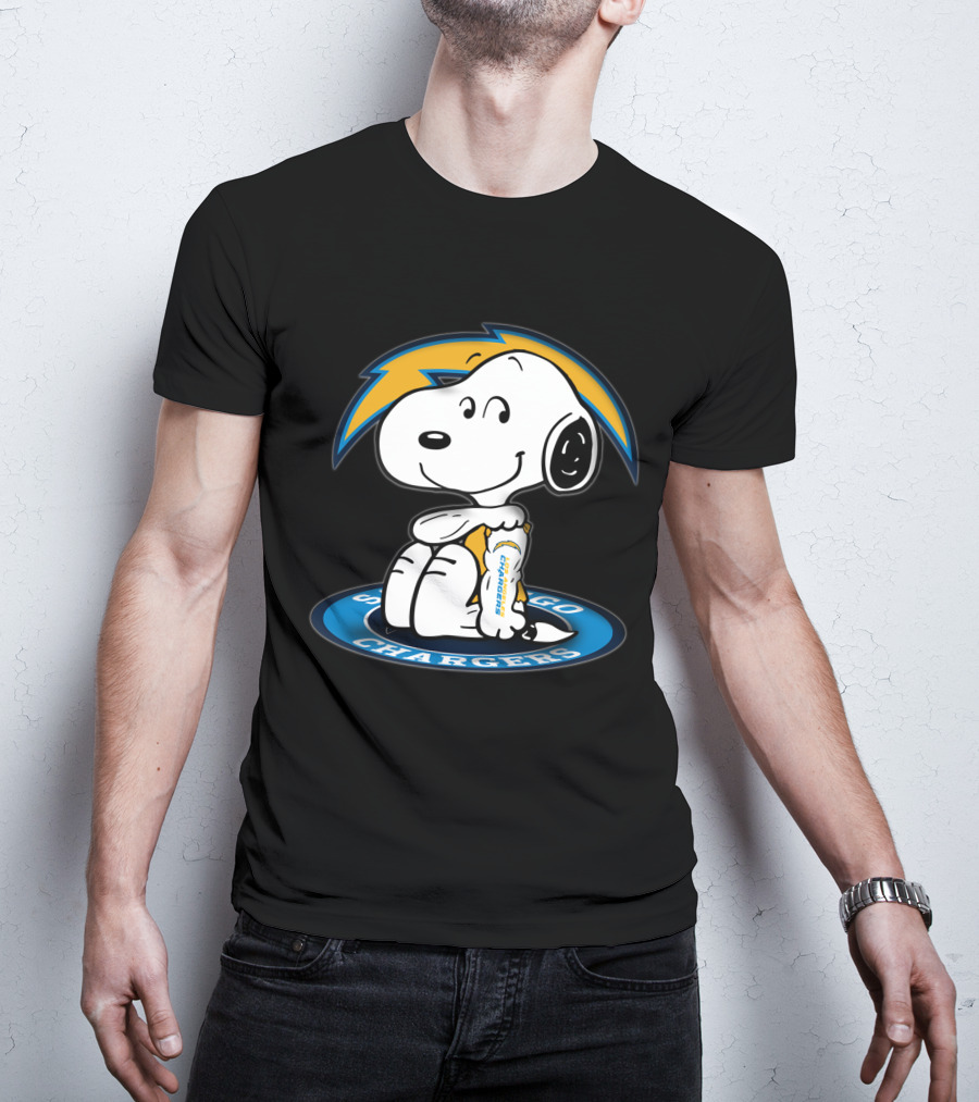 Snoopy Holding Los Angeles Chargers Helmet San Diego Chargers T-Shirt