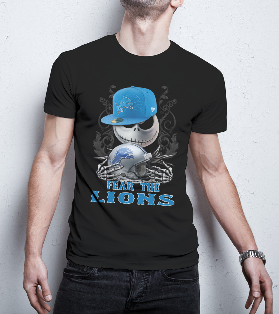 Fear The Lions Skull With Detroit Lions Cap And Helmet T-Shirt
