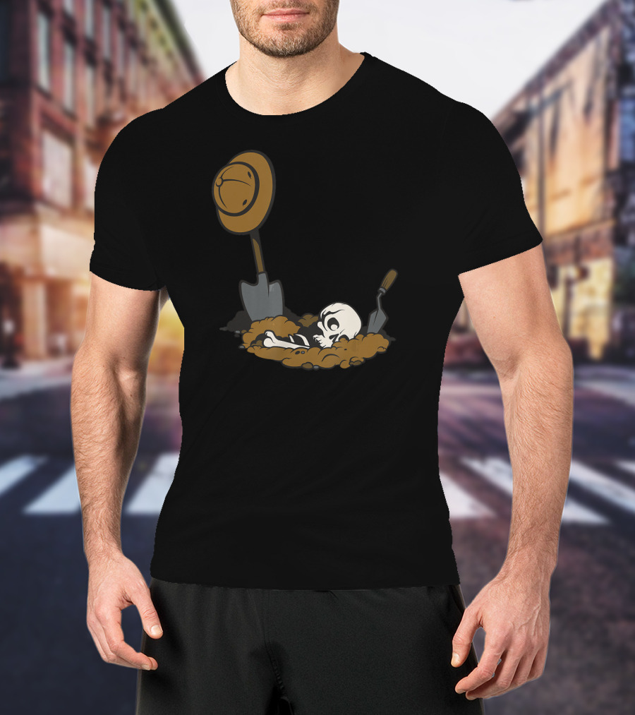 Funny Skull Archaeology Digging Scene T-Shirt