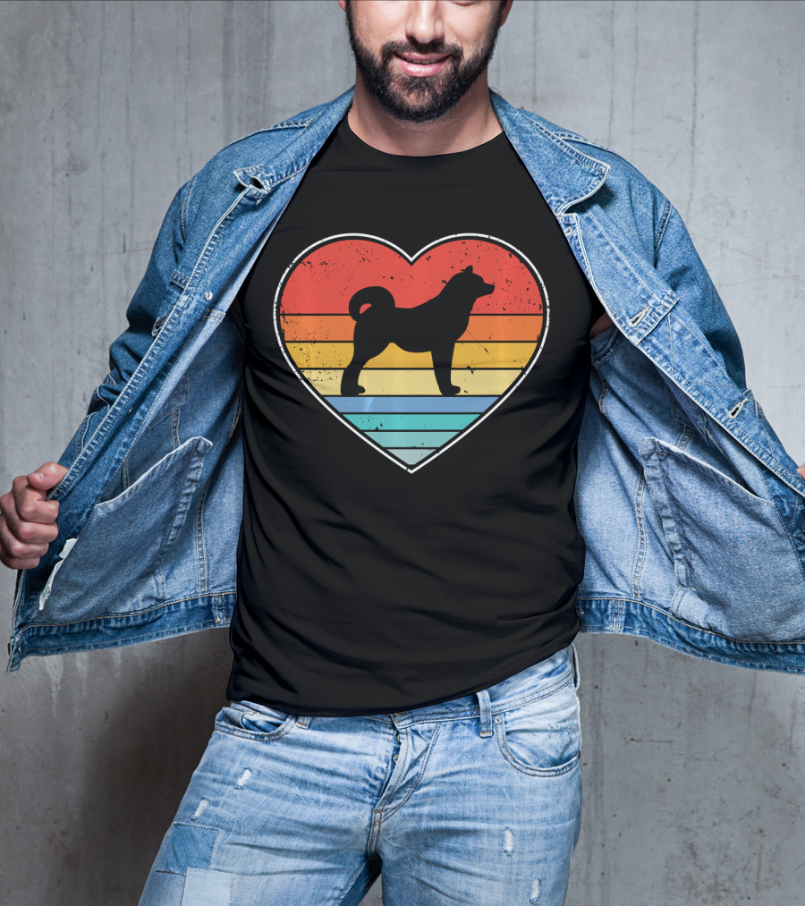 Akita Inu Dog Heart Retro Vintage Stripes T-Shirt