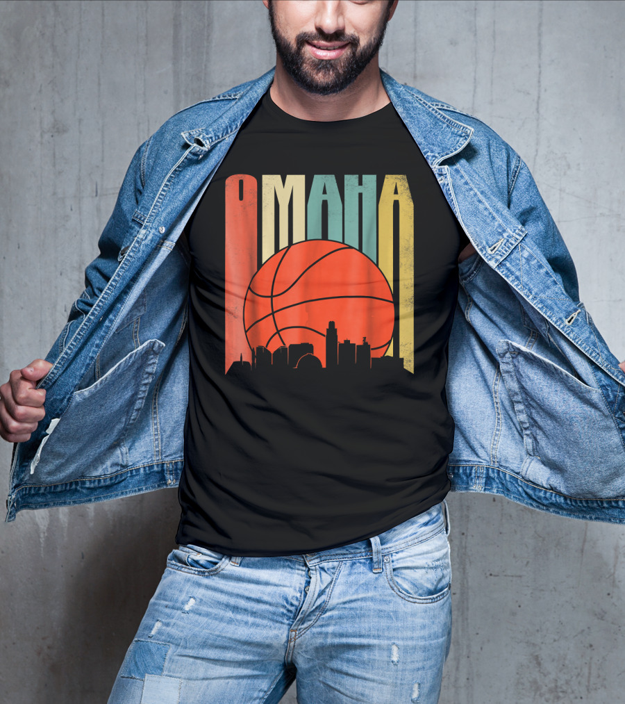 Vintage Omaha Nebraska Basketball Skyline Retro T-Shirt