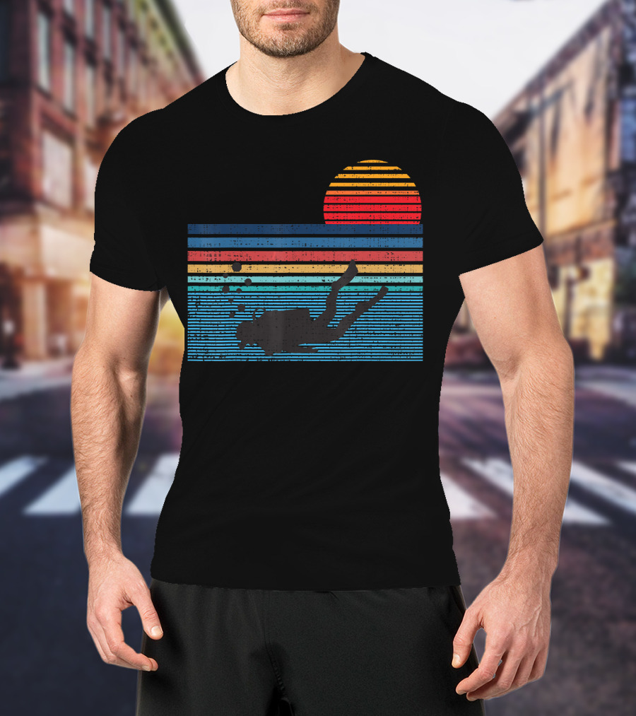 Vintage Scuba Diving 80s Sunset Silhouette Stripes T-Shirt