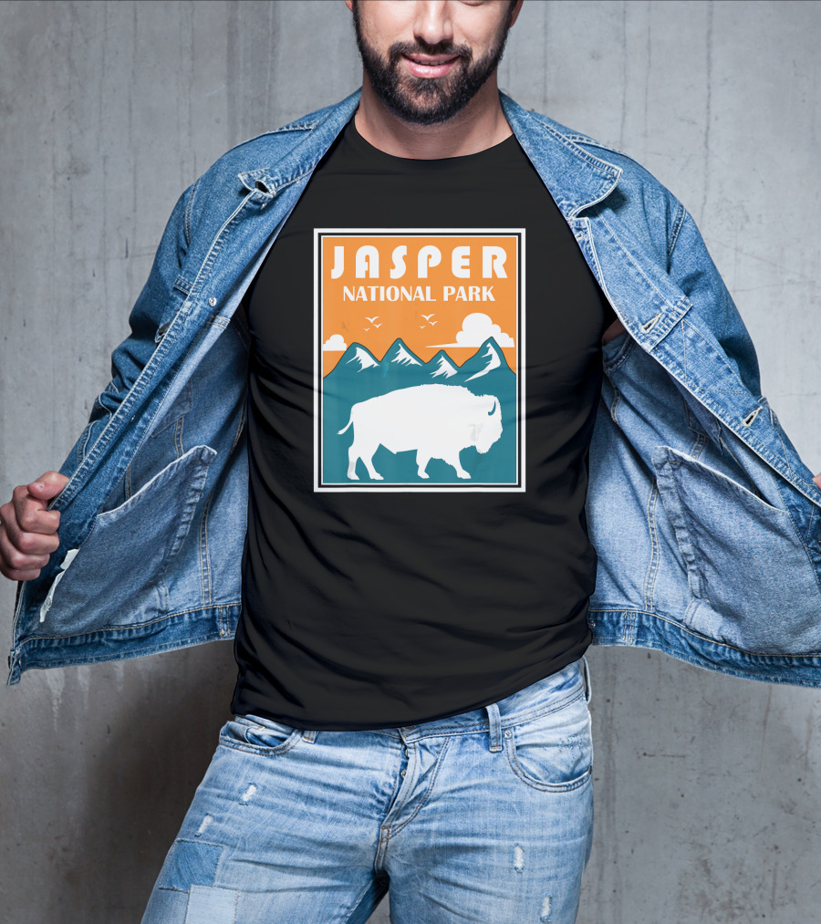 Jasper National Park Canada Bison Silhouette Mountains T-Shirt