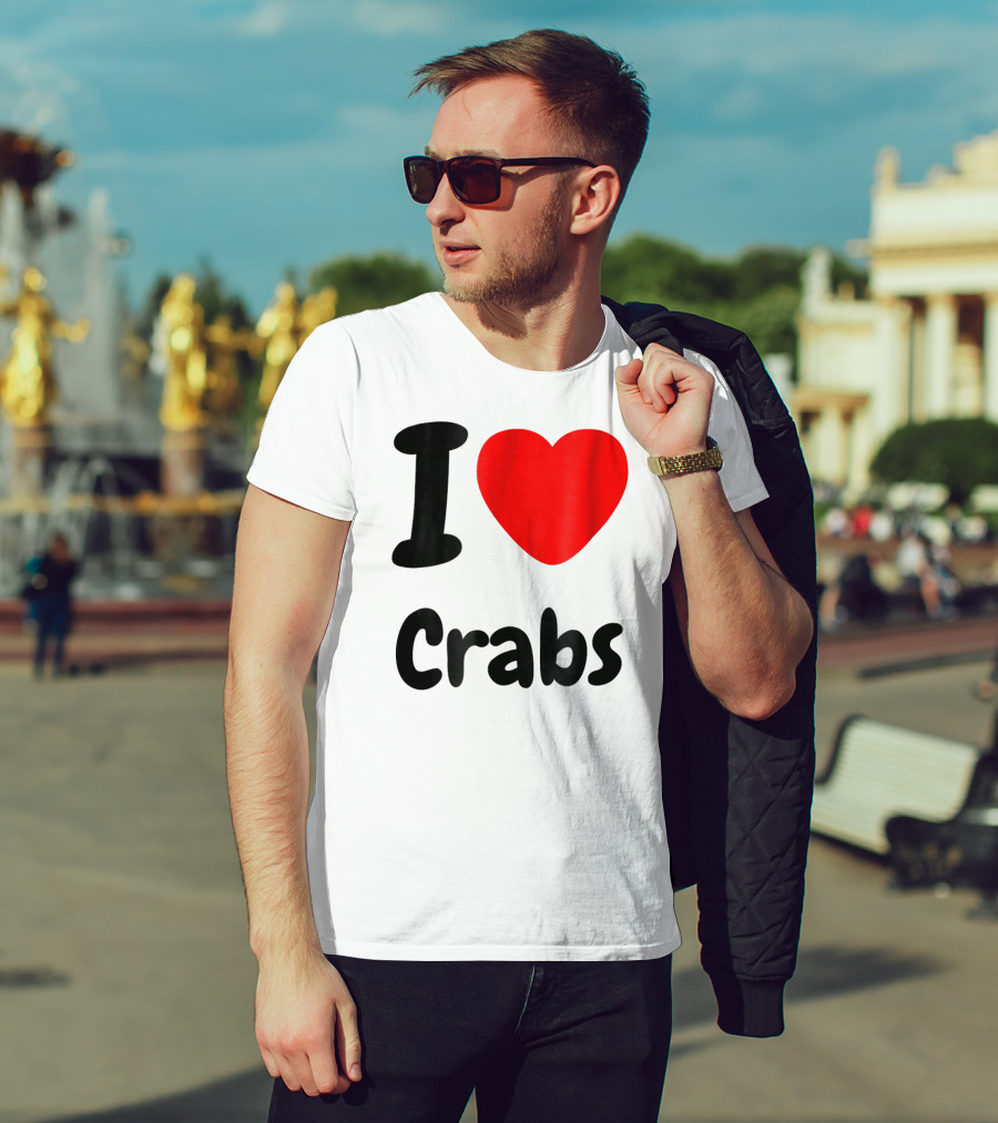 I Love Crabs Heart <3 Funny Crab T-Shirt